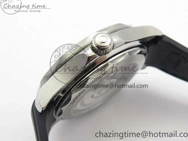 0410 2019 Seamaster Diver 300M OMF Best Edition Black Ceramic White Dial on Black Rubber Strap A WaterResistant 7938